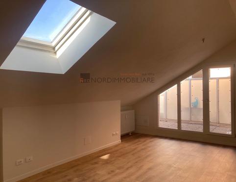 TRILOCALE NON ARREDATO IN AFFITTIO - Brescia