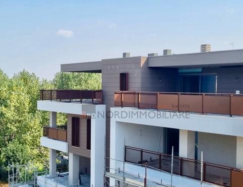 ATTICO TRILOCALE CON  TERRAZZO - Brescia