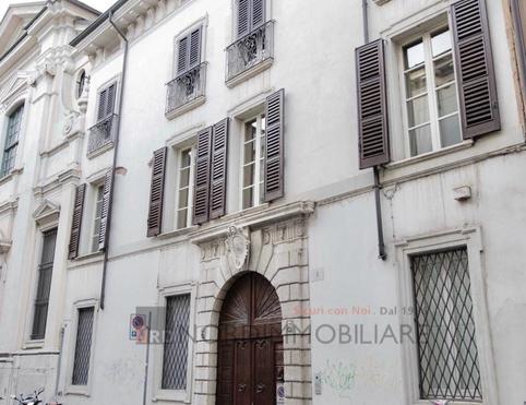 Centro storico prestigioso appartamento - Brescia