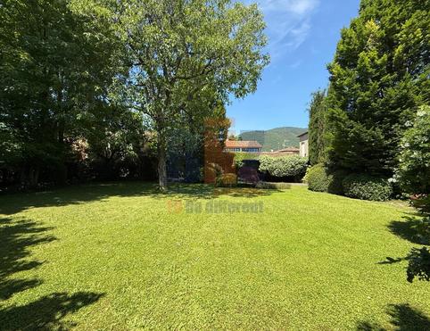 Incantevole dimora ai piedi delle colline della franciacorta. - Gussago, Brescia