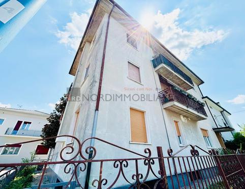 SAN POLO LUMINOSO TRILOCALE RISTRUTTURATO - Brescia