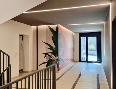 TRILOCALE CON  TERRAZZO - Brescia