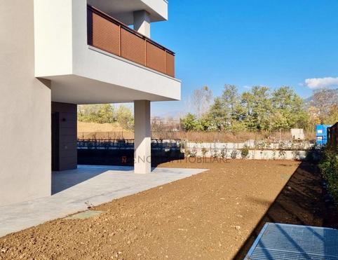 TRILOCALE CON  TERRAZZO - Brescia
