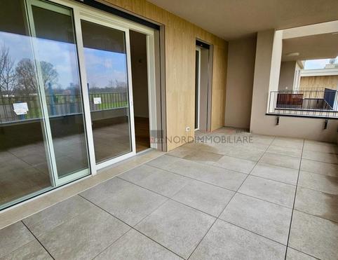 TRILOCALE CON TERRAZZO - Castel Mella, Brescia