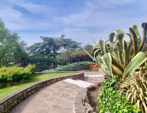 VILLA VIA AMBA D'ORO - Brescia